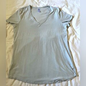 90 Degree women’s v neck gray tee